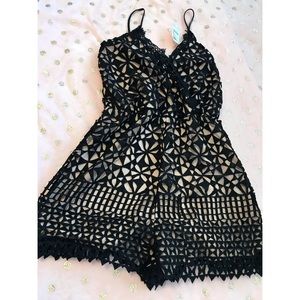 Black lace romper (M)